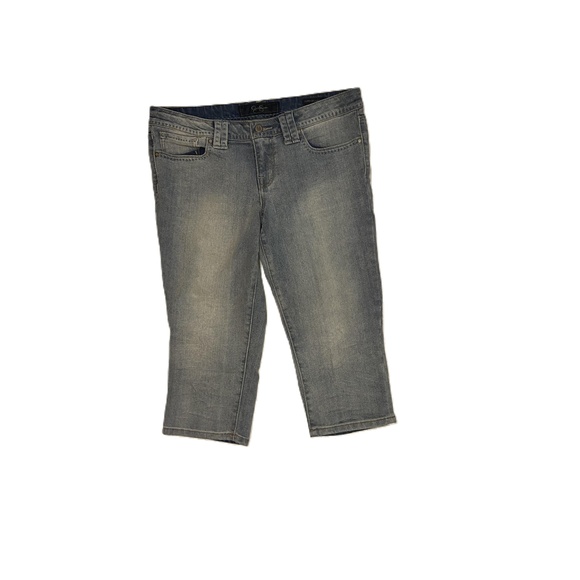 Jessica Simpson Size‎ 30 Faded Denim Capri Pants Forever Low Rise Cropped - Picture 1 of 7
